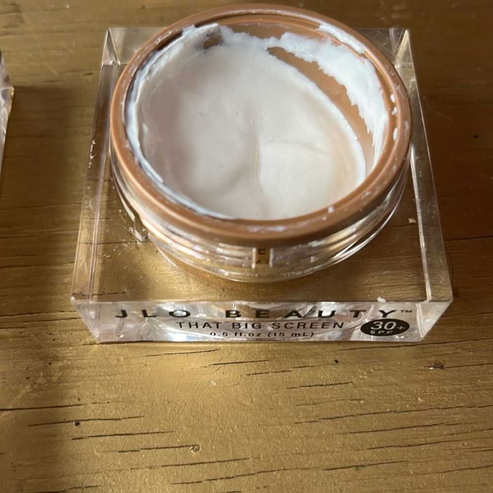 J LO beauty products - Picture 7 of 9